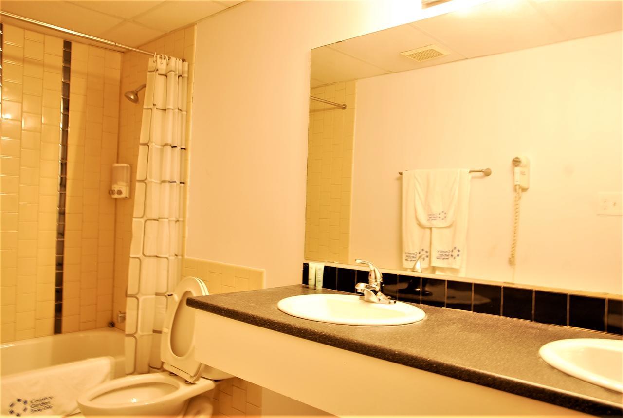 Country Garden Inn & Restaurant Smoky Lake Extérieur photo
