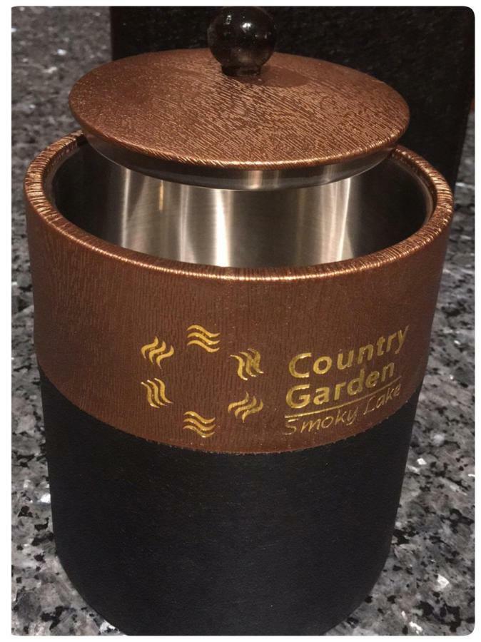 Country Garden Inn & Restaurant Smoky Lake Extérieur photo